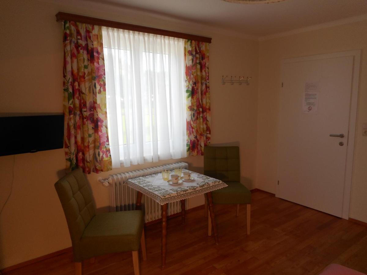 Bed and Breakfast Haus Amalia Штробль Экстерьер фото