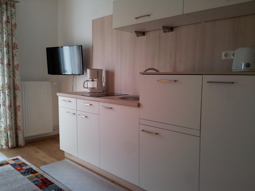 Bed and Breakfast Haus Amalia Штробль Экстерьер фото